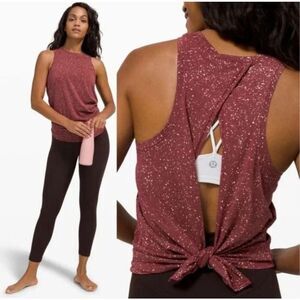 Lululemon All Tied Up Tank Women's 6 Burgundy Splatter Dye Lightweight Gym Yoga